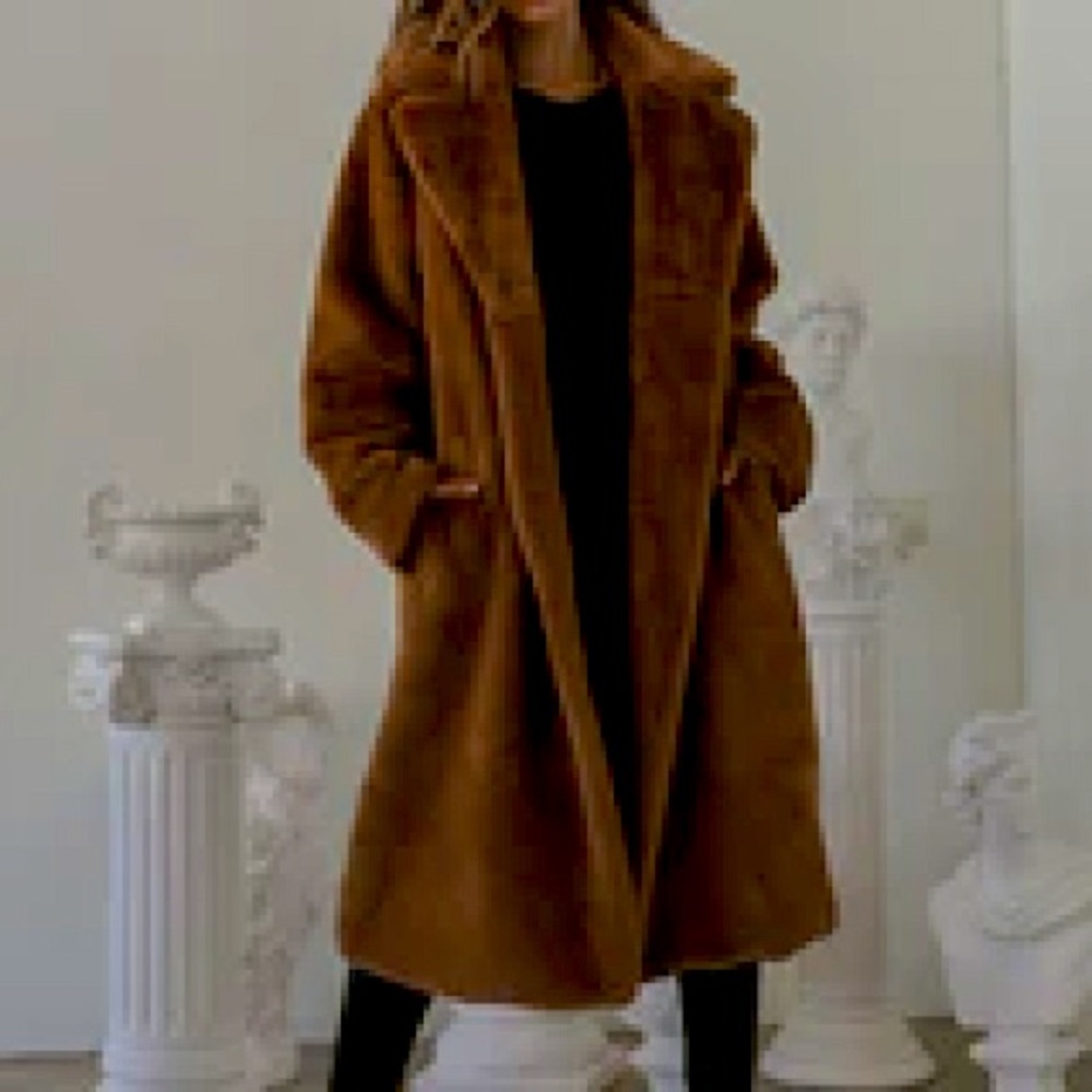 Faux fur coat Miss Lola